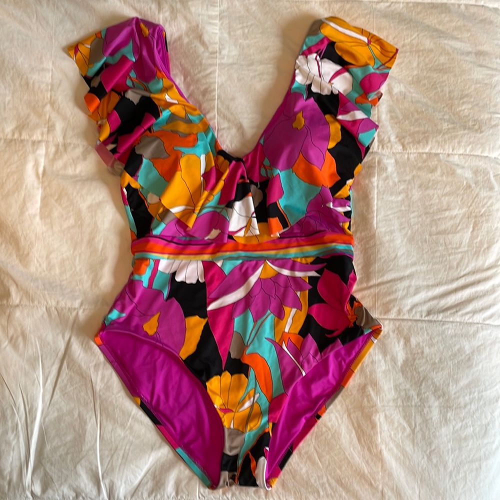 TRINA TURK ONE PIECE MUMTI COLORED SWIMSUIT - Size 10